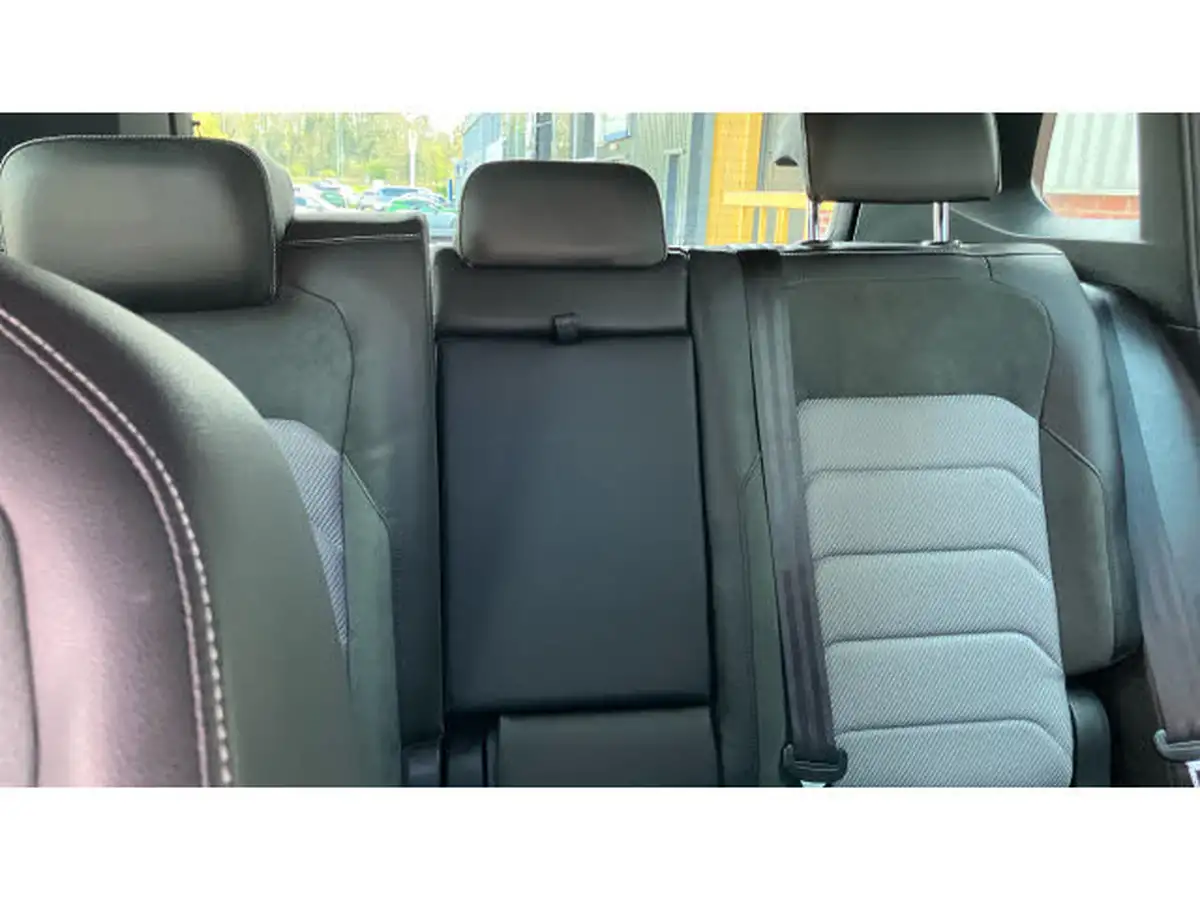 2019-volkswagen-tiguan-20tdi-r-line-tech-150ps-big-14