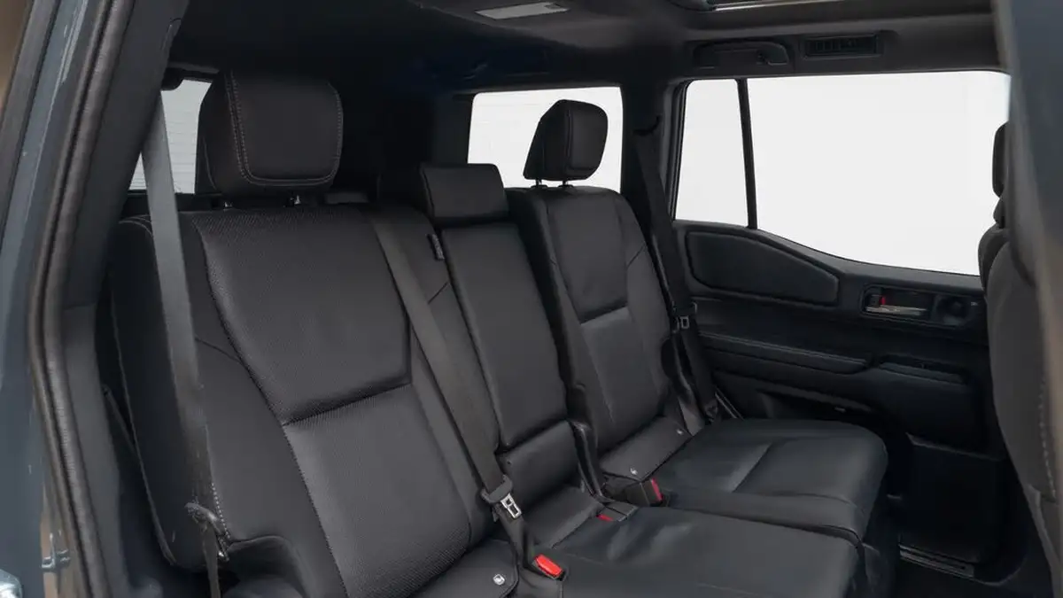 2024-toyota-land-cruiser-28d-4d-invincible-big-19