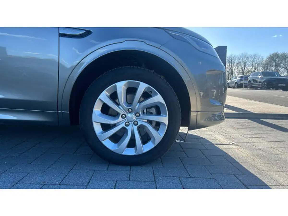2023-land-rover-discovery-sport-20-d200-r-dynamic-hse-big-7