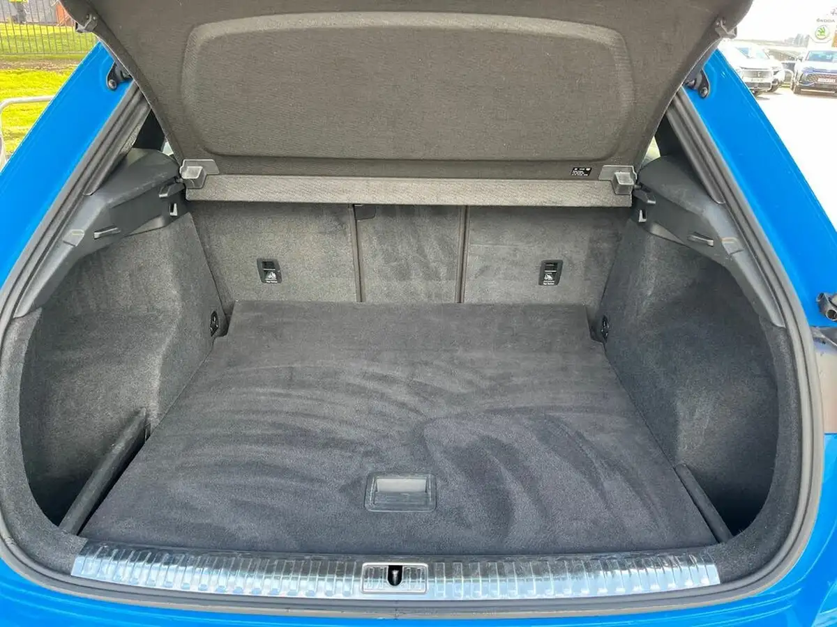 2019-audi-q3-20-40-tfsi-s-line-big-19