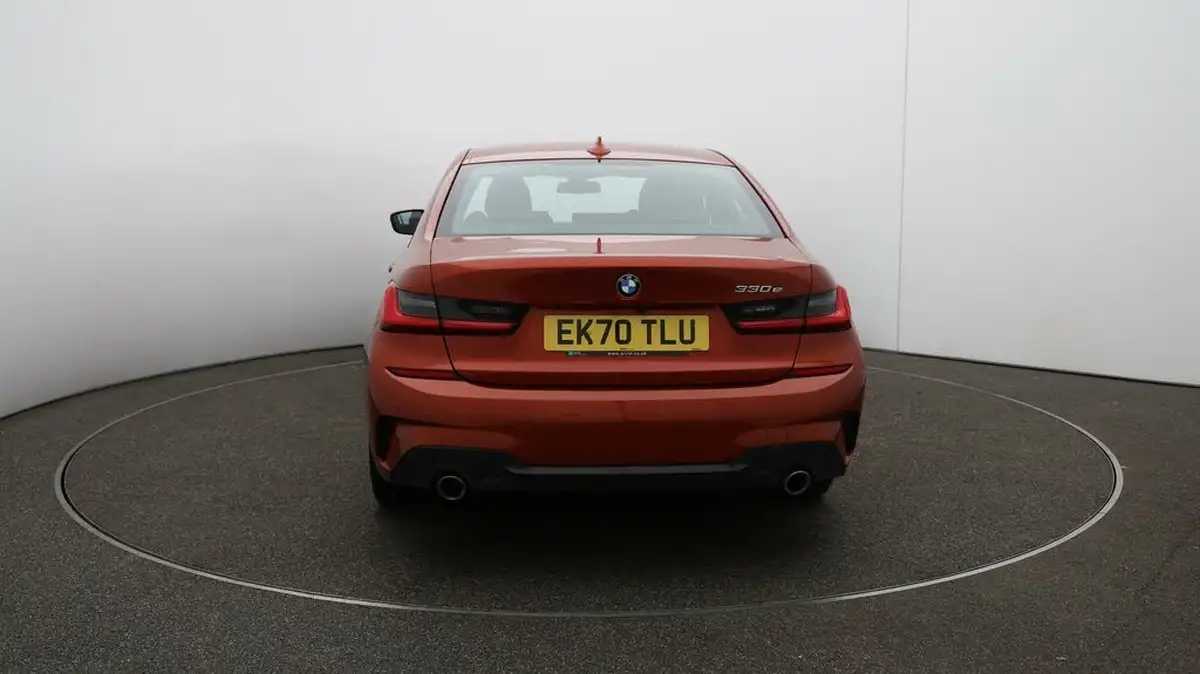 2020-bmw-3-series-20-330e-m-sport-saloon-4d-big-53