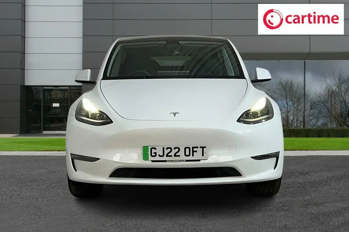 2022-tesla-model-y-e-long-range-big-3