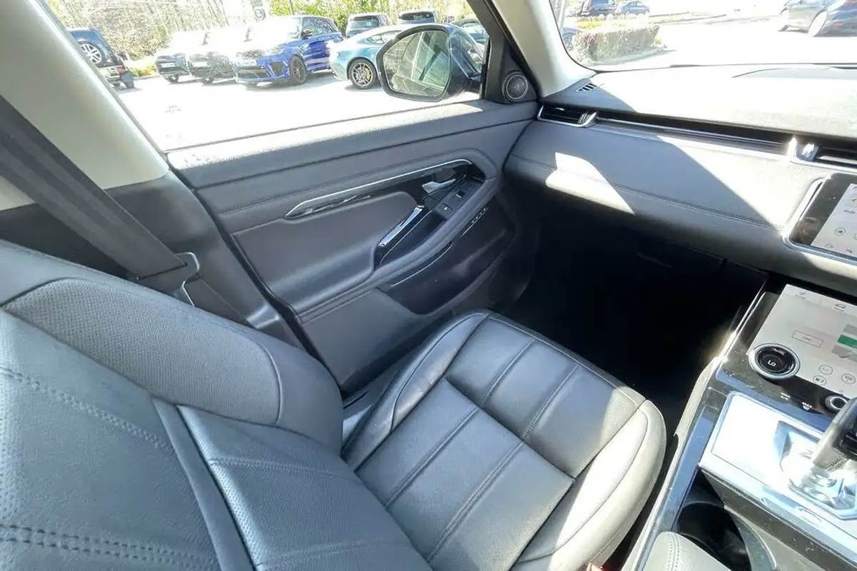2020-land-rover-range-rover-evoque-20-d180-se-big-12