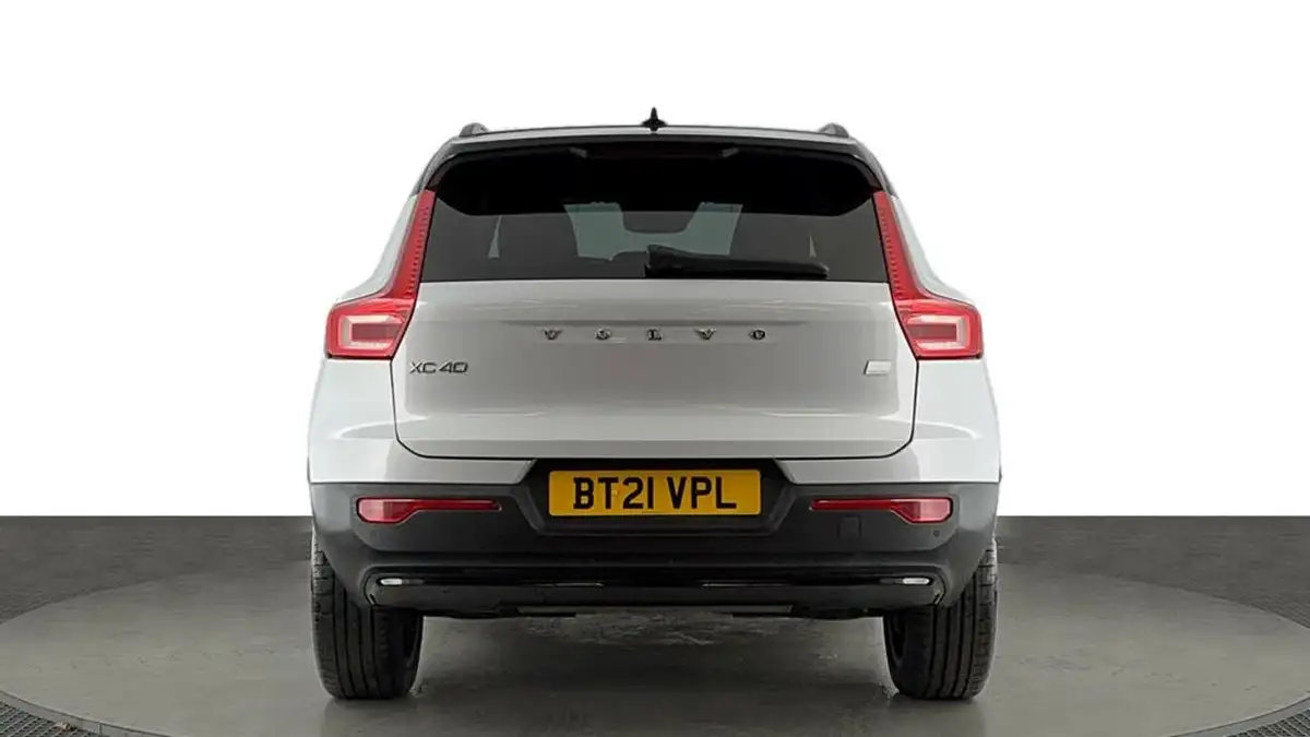 2021-volvo-xc40-15-t5-r-design-pro-262bhp-big-4