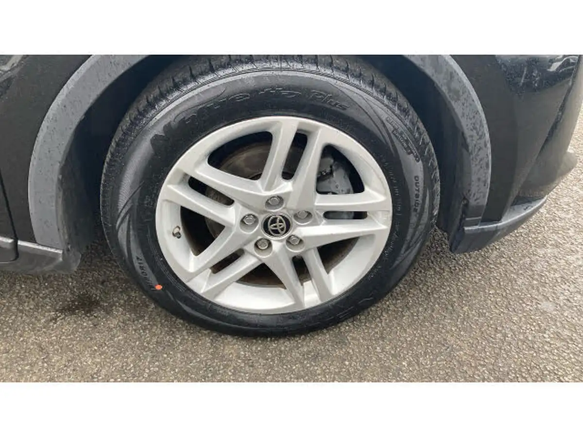 2020-toyota-c-hr-18-vvt-i-icon-big-22