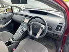 2012-toyota-prius-small-3