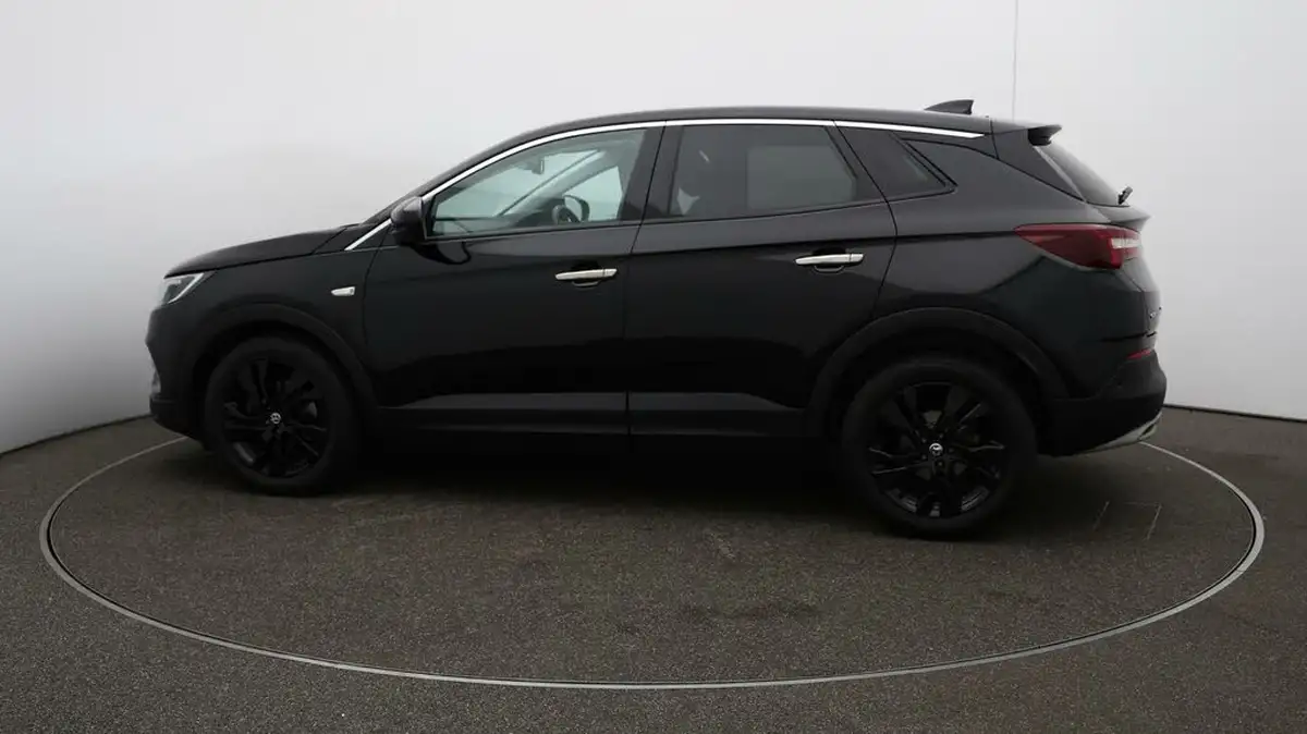 2020-vauxhall-grandland-x-12-sri-nav-big-50