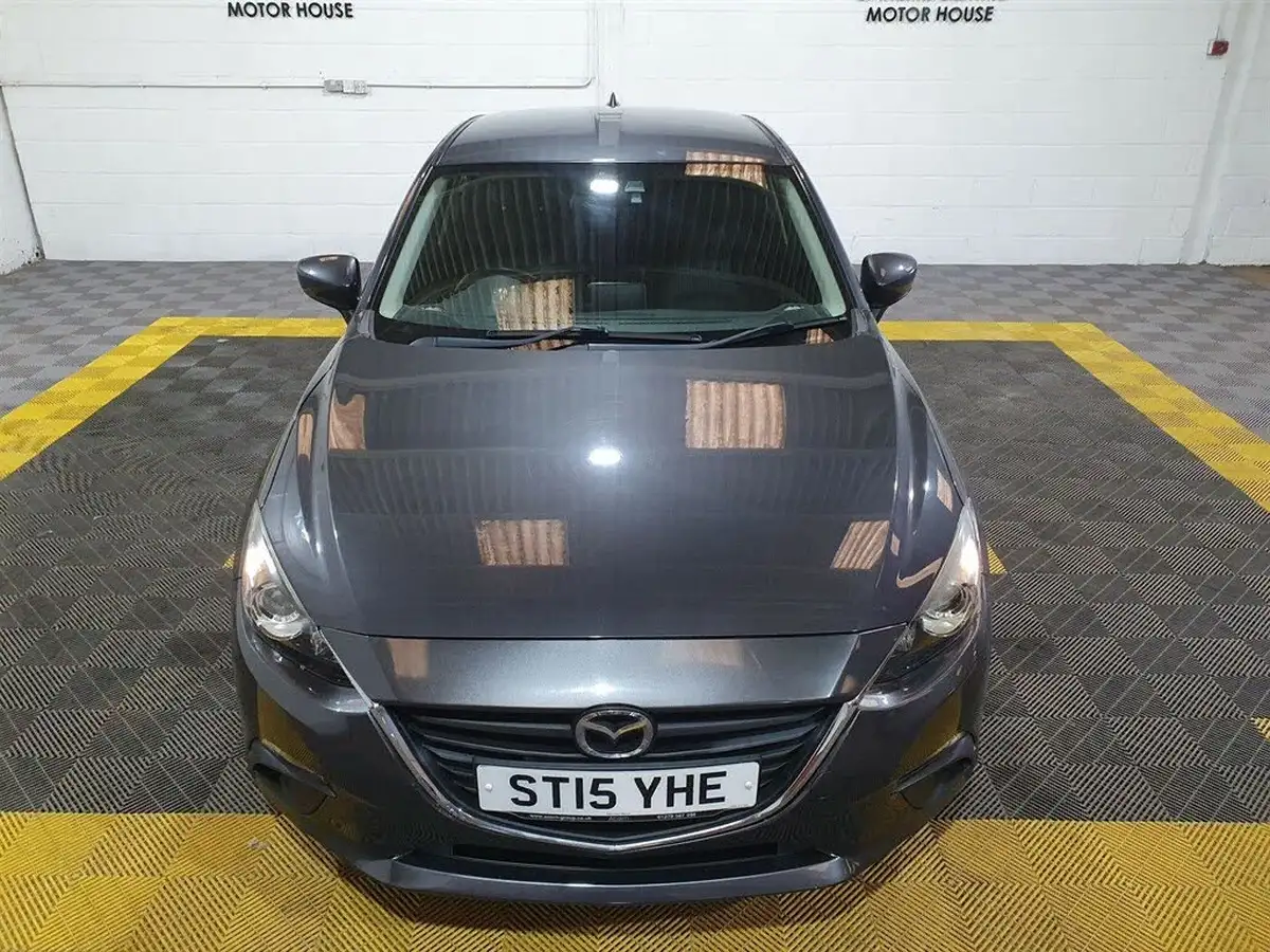 2015-mazda-mazda3-20-se-nav-hatchback-5d-auto-big-12