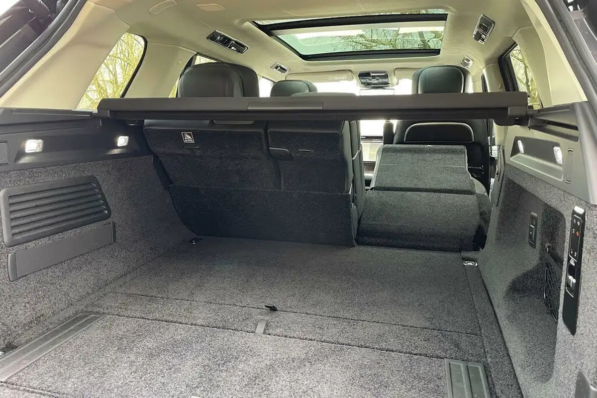 2024-land-rover-range-rover-30-d350-autobiography-big-48
