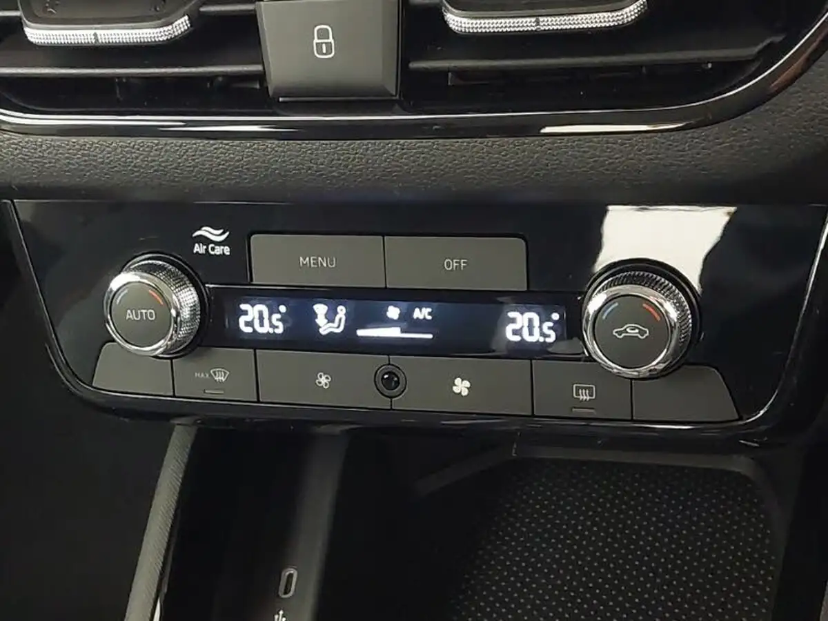 2024-skoda-kamiq-10-tsi-se-95ps-big-15