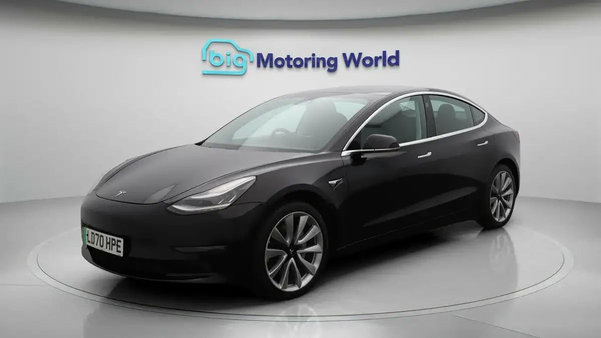2020-tesla-model-3-e-long-range-big-3