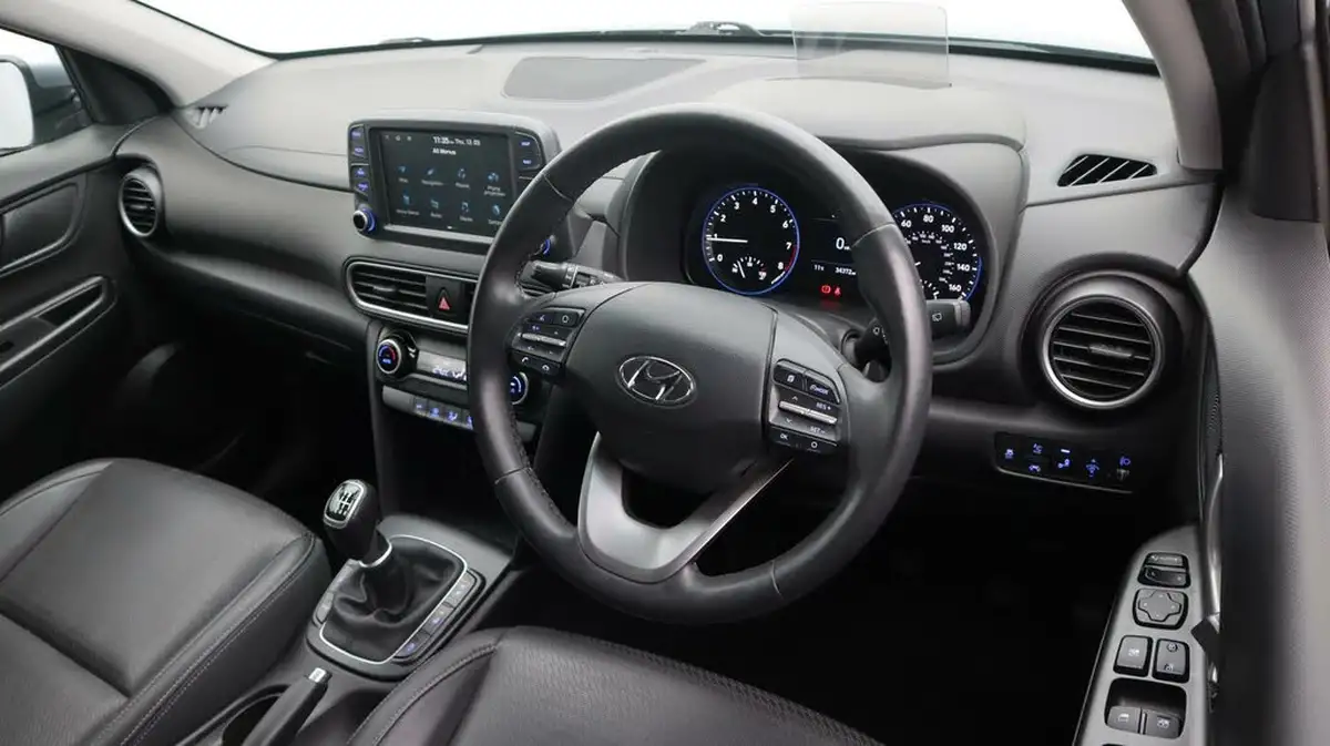2019-hyundai-kona-10-t-gdi-premium-se-big-9