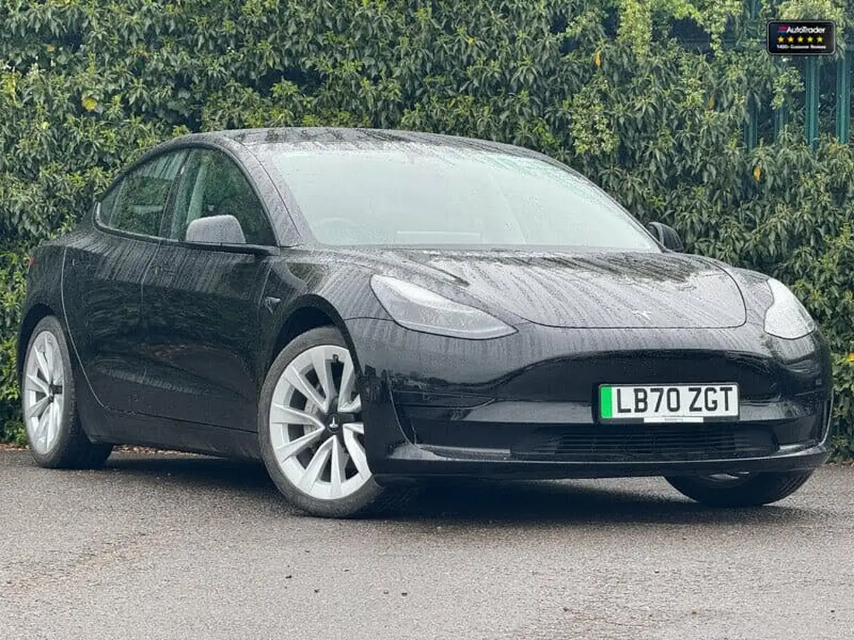 2020-tesla-model-3-e-standard-plus-big-1