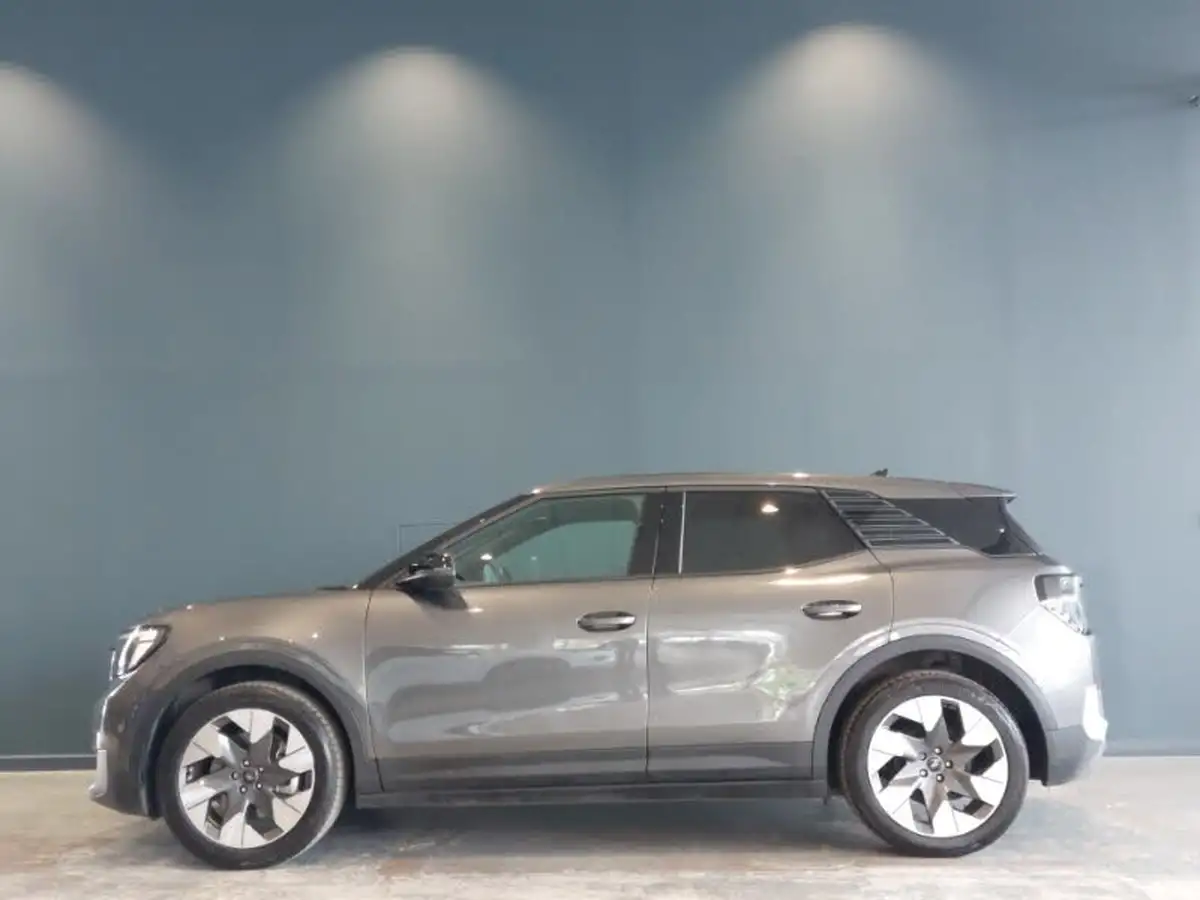 2024-ford-explorer-e-premium-286ps-77kwh-big-3