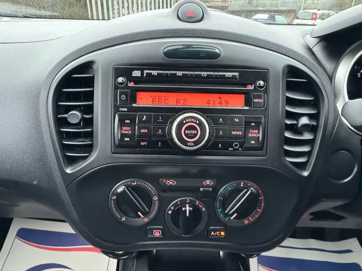 2013-nissan-juke-16-visia-16v-big-15