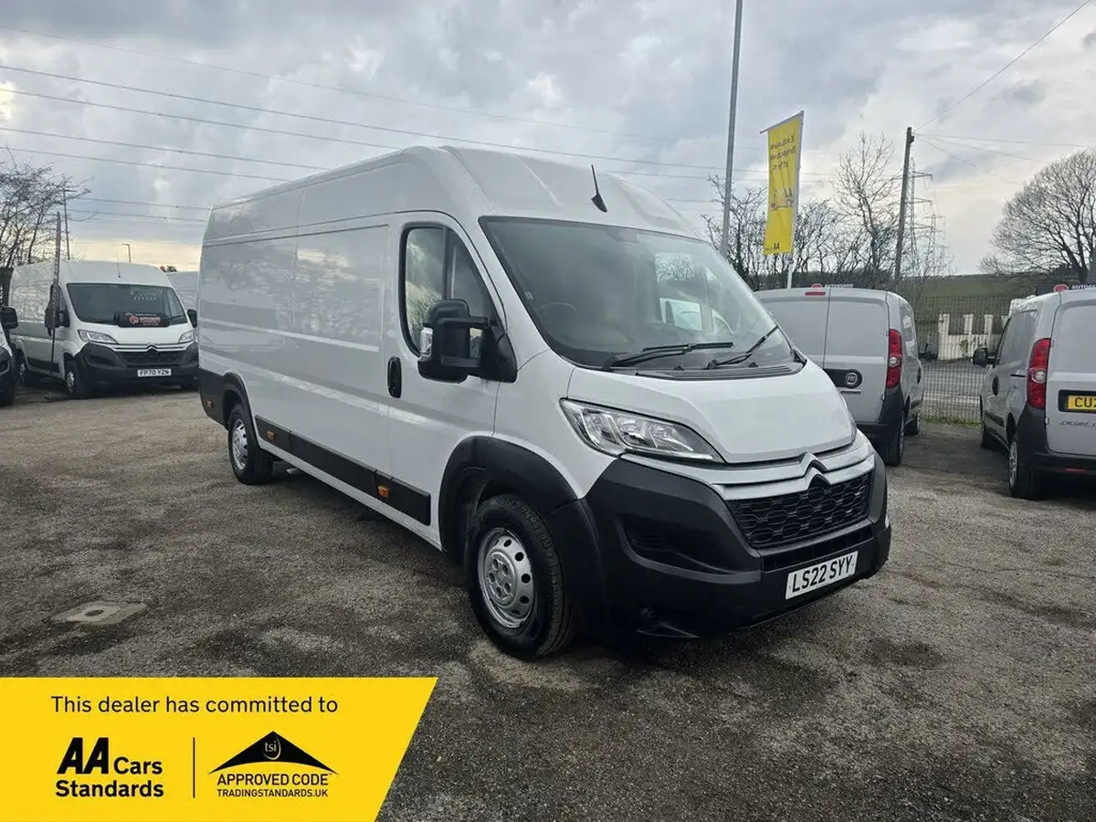 2022-citroen-relay-22bluehdi-35-l4h2-heavy-enterprise-big-0