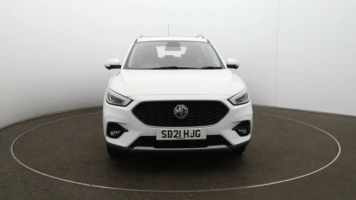 2021-mg-zs-suv-10t-gdi-exclusive-big-32
