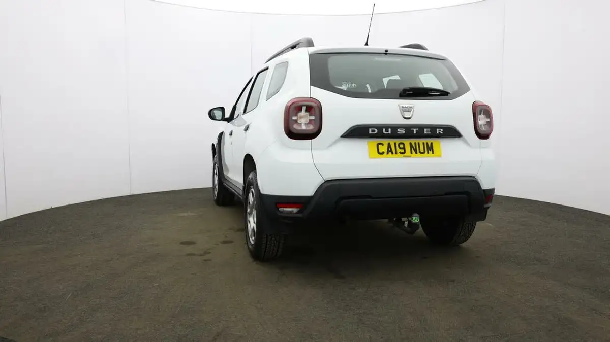 2019-dacia-duster-16-sce-essential-big-23