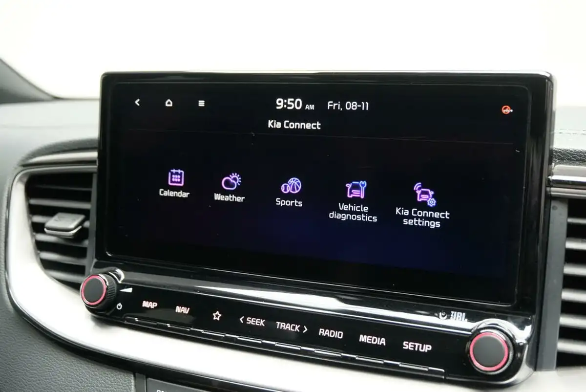 2024-kia-pro-ceed-15-t-gdi-gt-line-s-158bhp-big-35