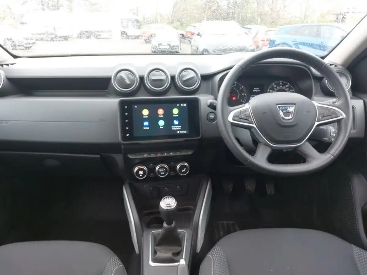 2022-dacia-duster-13-tce-prestige-130bhp-big-2