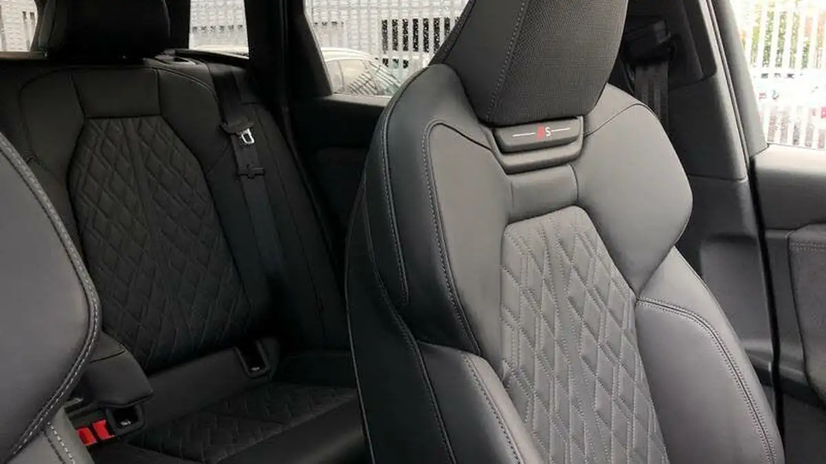 2024-audi-q6-e-tron-e-launch-edition-big-40