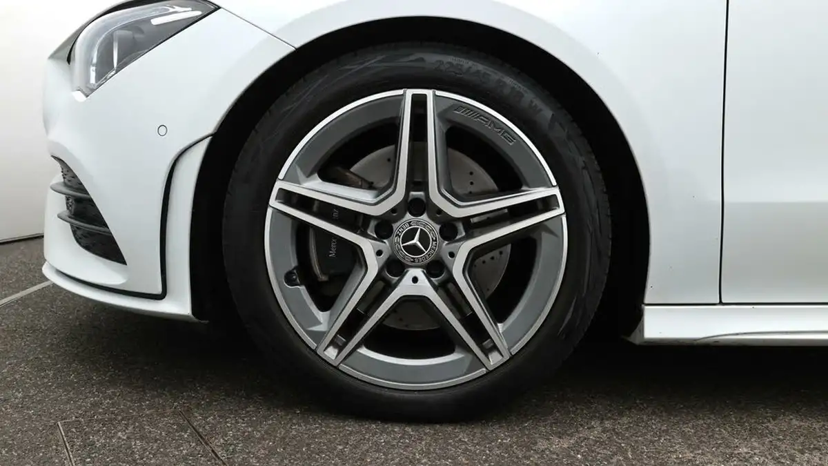 2022-mercedes-benz-cla-13-cla-200-amg-line-shooting-brake-5d-big-18