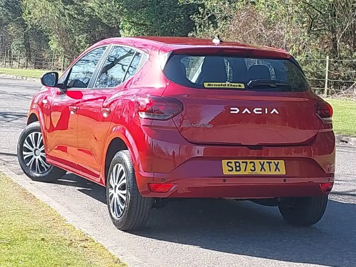 2023-dacia-sandero-10-tce-expression-90bhp-big-1