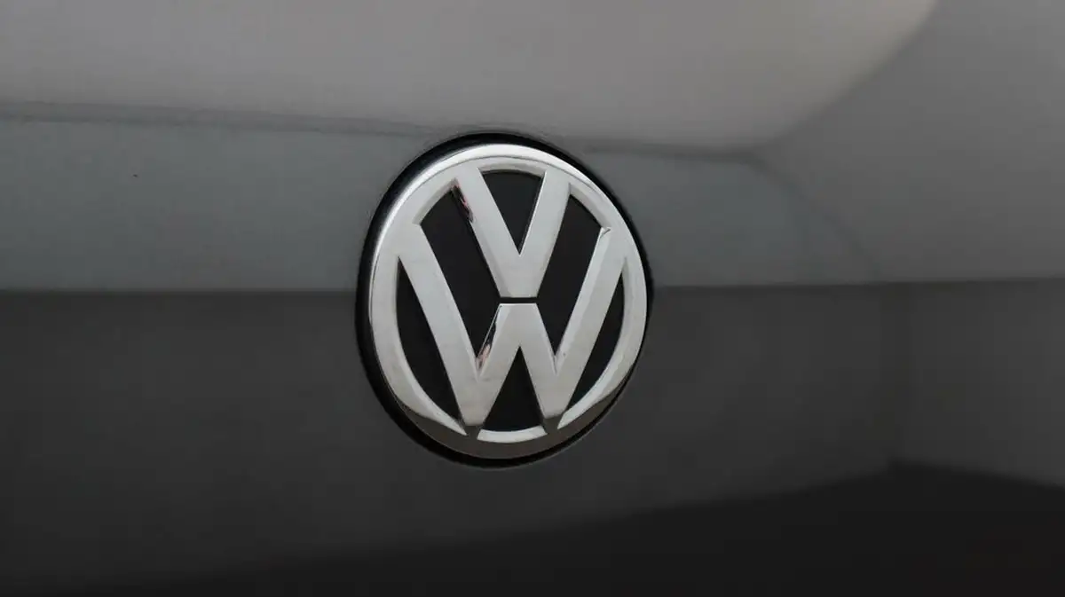 2019-volkswagen-golf-15-tsi-match-edition-130ps-hatchback-big-21