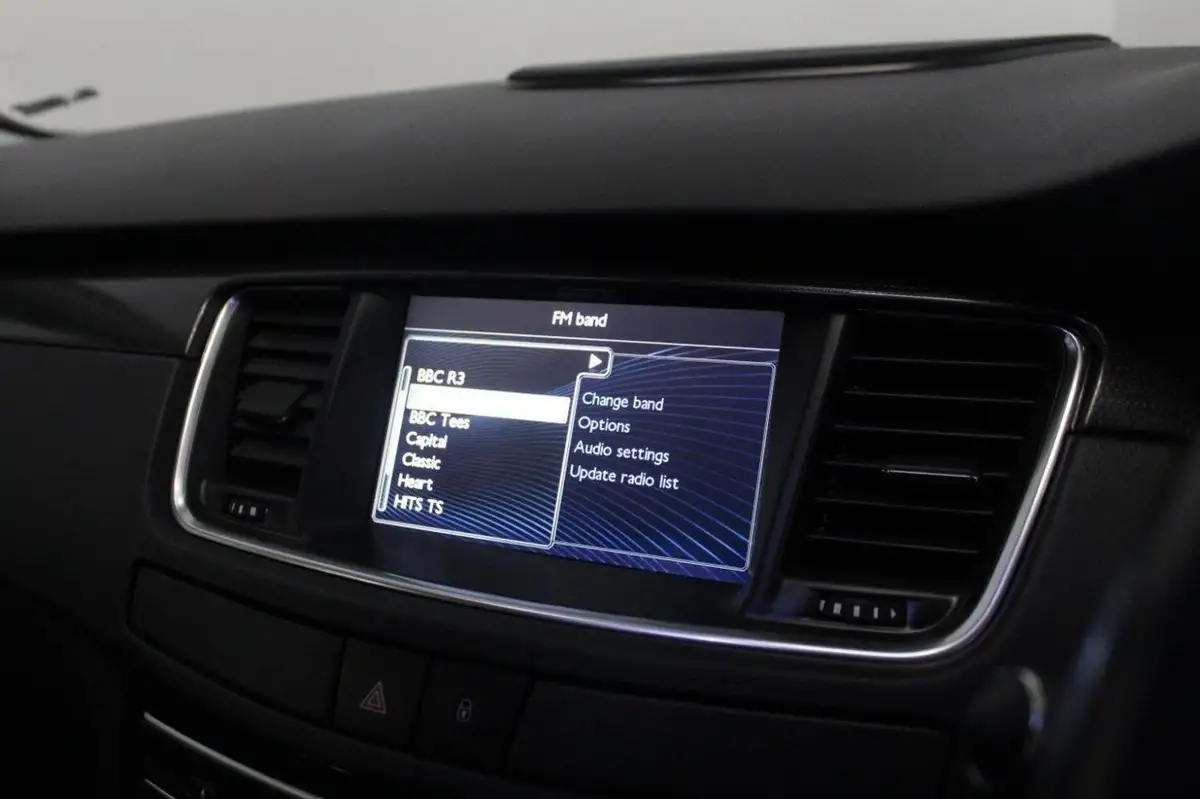 2013-peugeot-508-22hdi-gt-big-29
