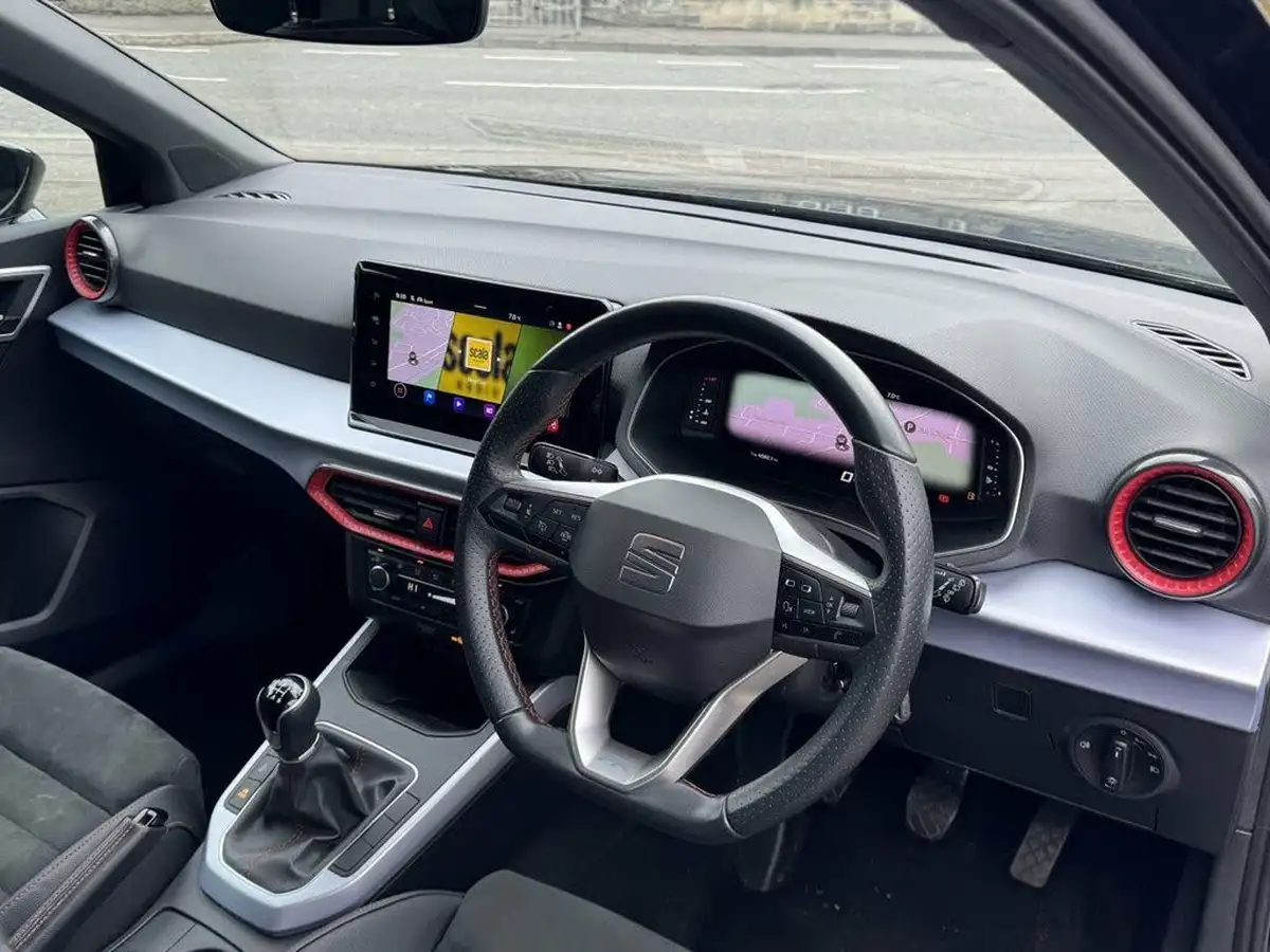 2022-seat-arona-10-tsi-fr-sport-big-6