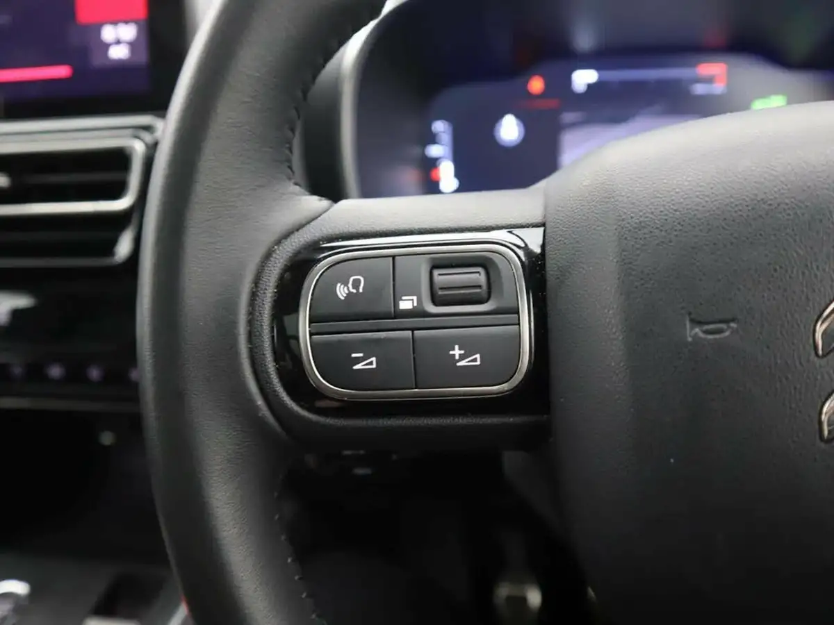 2023-citroen-c5-aircross-12-puretech-c-series-edition-130ps-ss-big-22