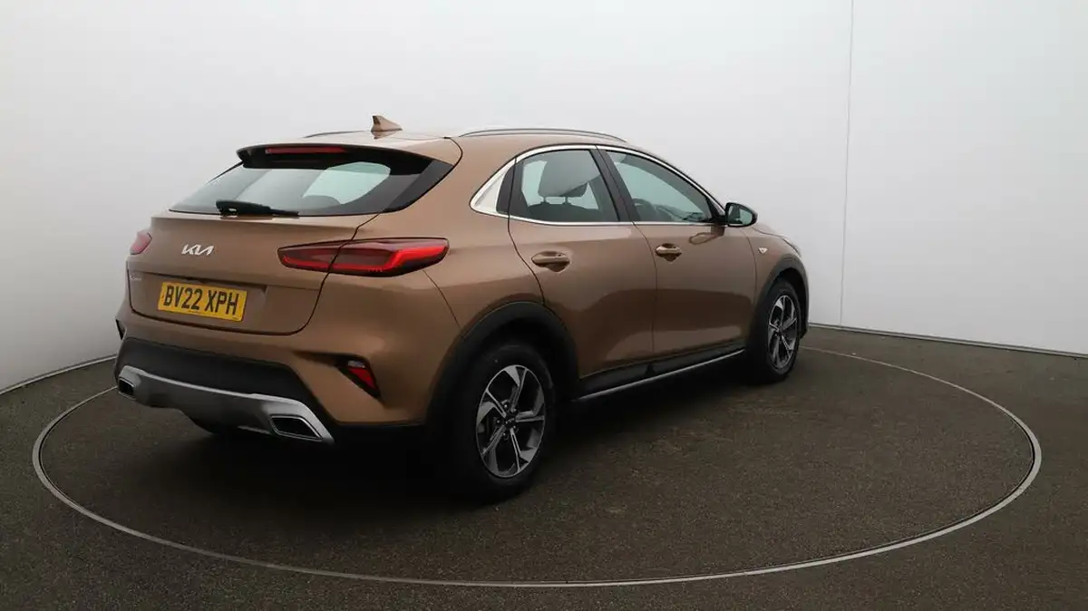 2022-kia-xceed-10-t-gdi-2-big-7