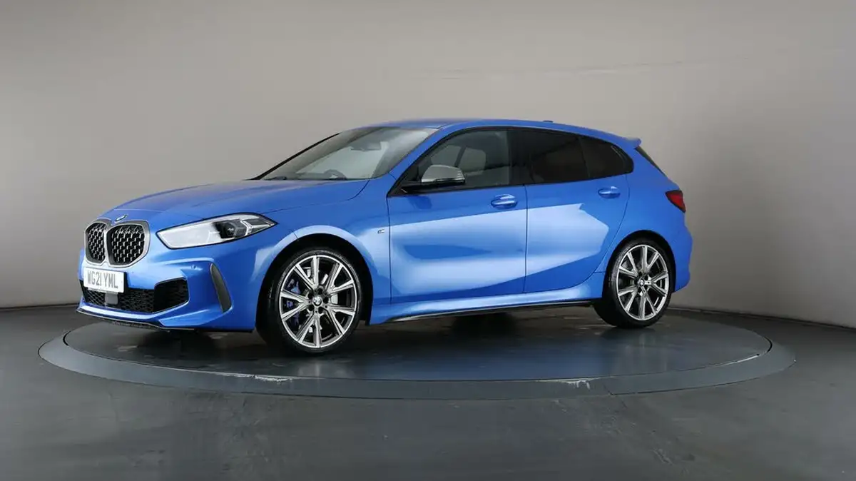2021-bmw-1-series-20-m135i-xdrive-big-37