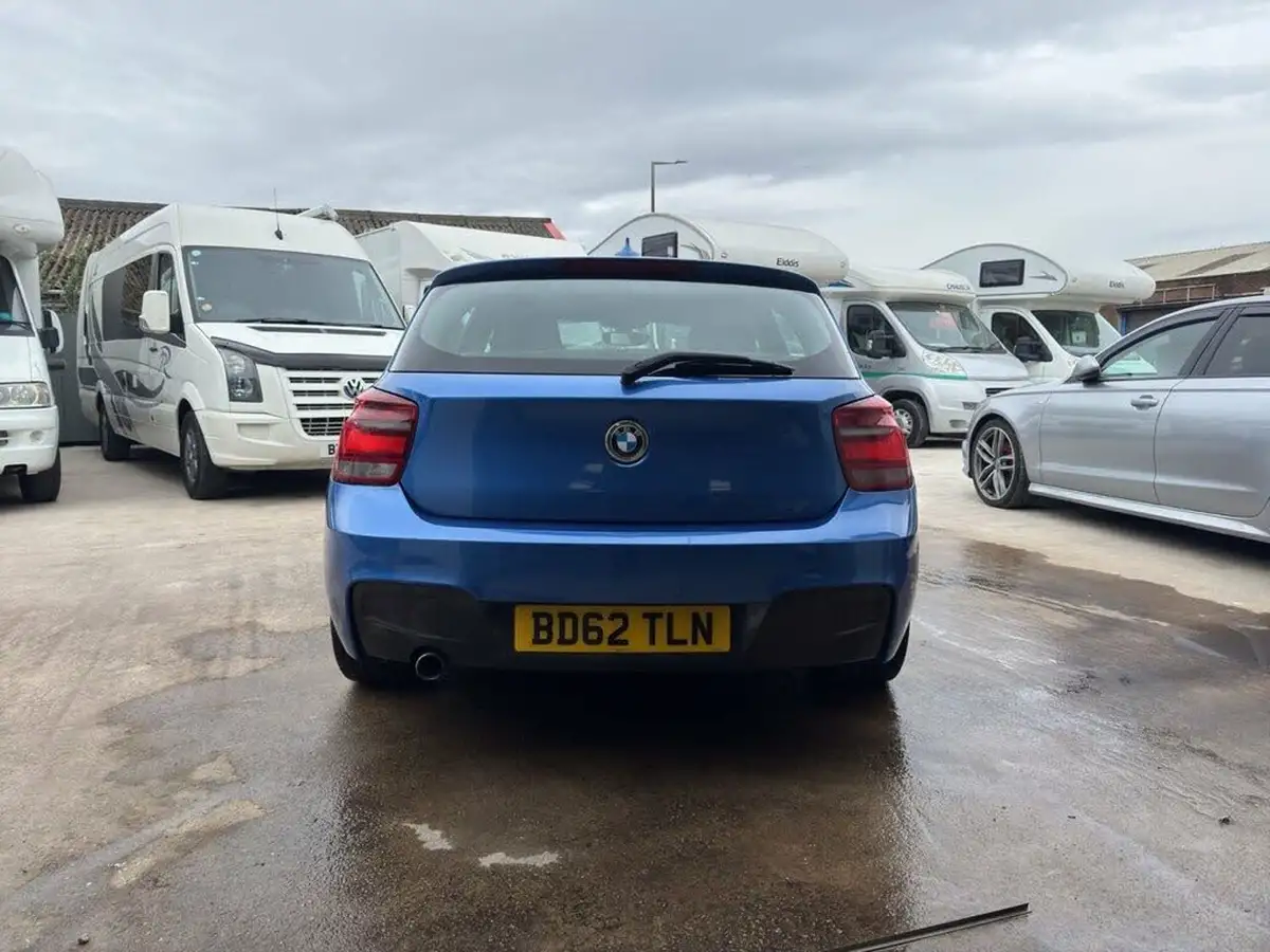 2012-bmw-1-series-20td-120d-m-sport-hatch-5d-big-19