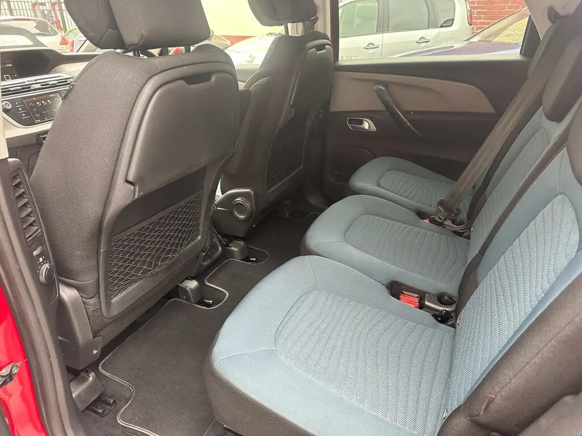 2018-citroen-c4-spacetourer-16bluehdi-feel-big-18