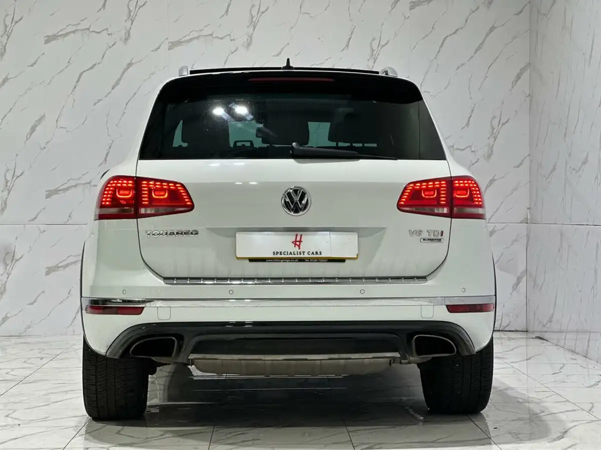 2016-volkswagen-touareg-30tdi-r-line-262ps-2967cc-big-18