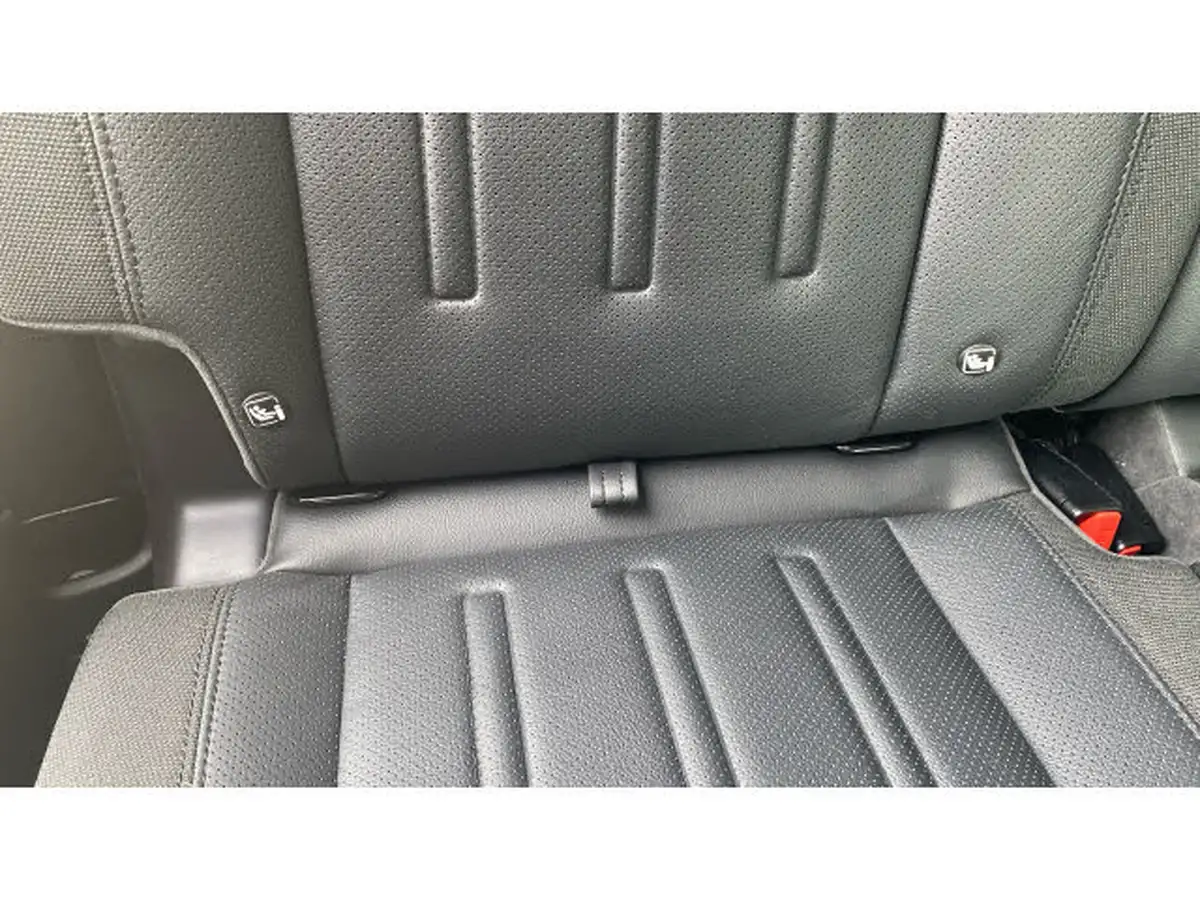 2020-land-rover-110-defender-20-d240-s-110-big-32