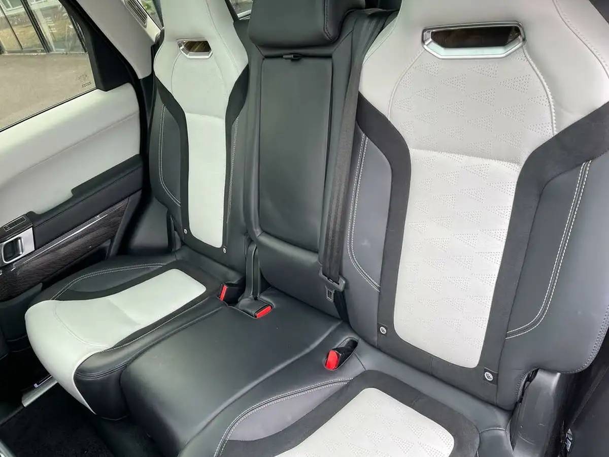 2022-land-rover-range-rover-sport-50-v8-p575-svr-carbon-edition-big-28