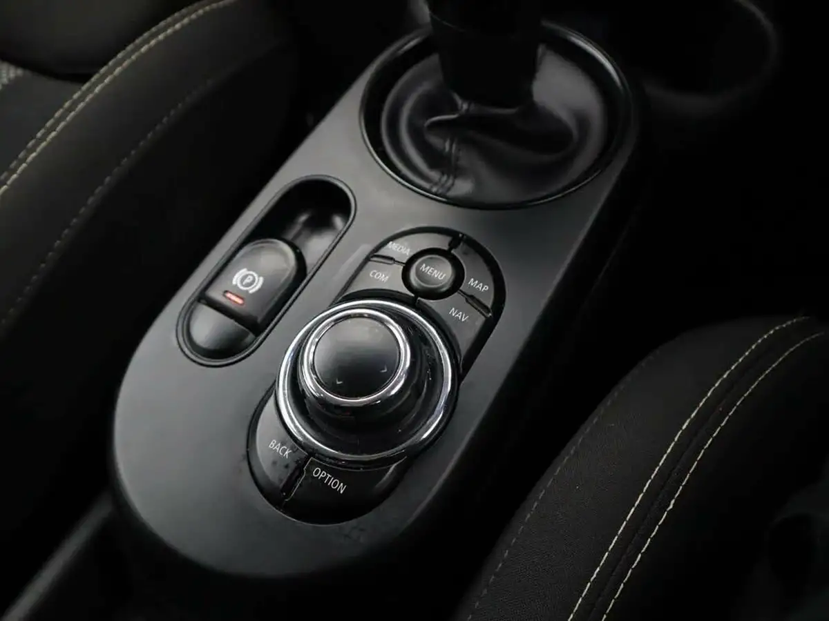 2021-mini-cooper-e-cooper-s-1-big-18
