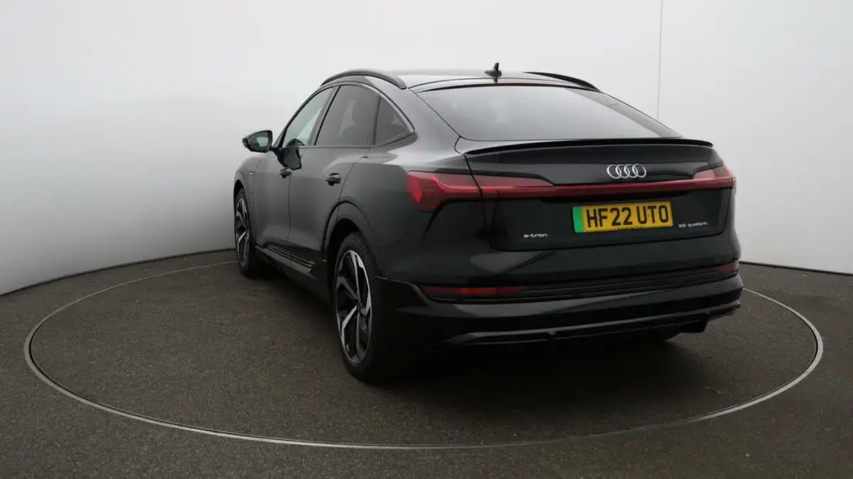 2022-audi-e-tron-55e-black-edition-sportback-big-55