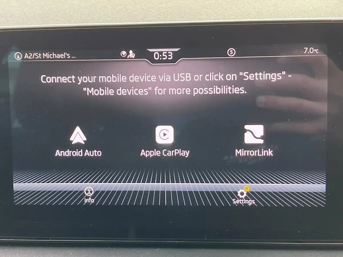 2021-skoda-kamiq-10-tsi-se-l-109ps-dsg-big-30