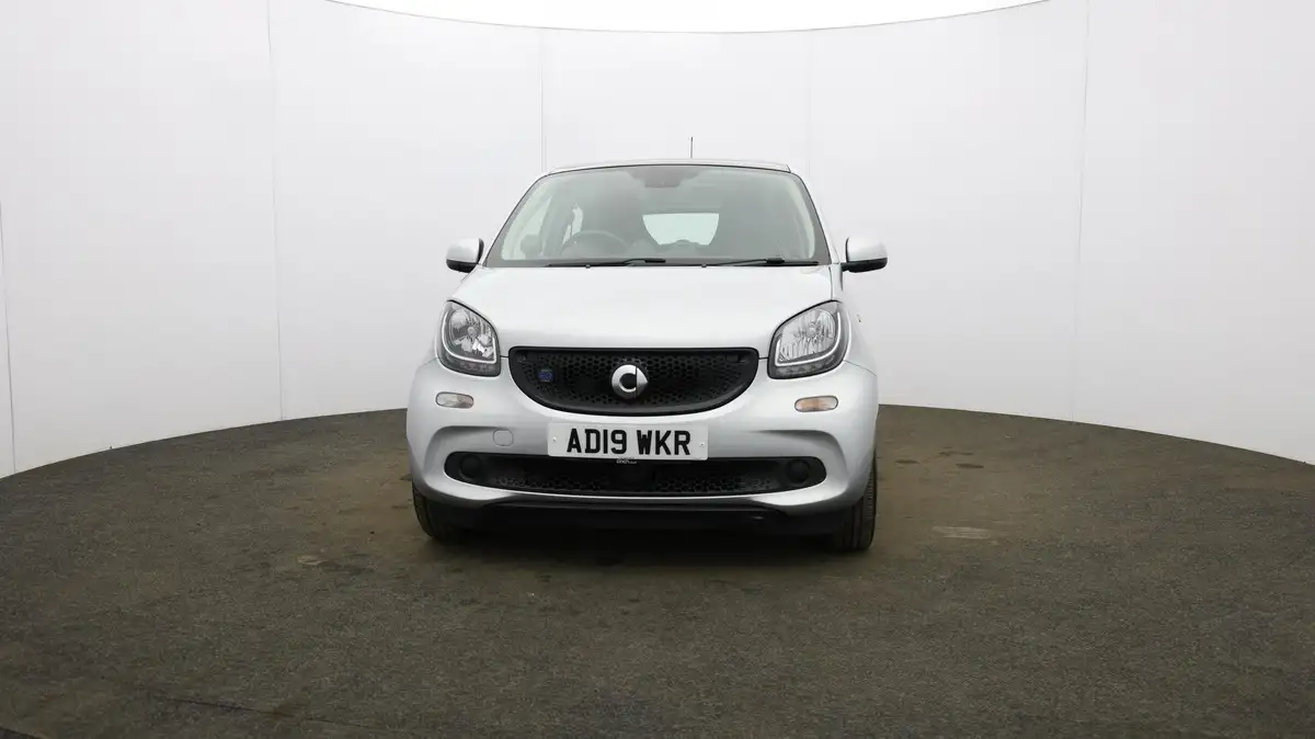 2019-smart-forfour-eq-prime-premium-big-33