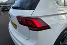 2022-volkswagen-tiguan-15-tsi-r-line-small-31