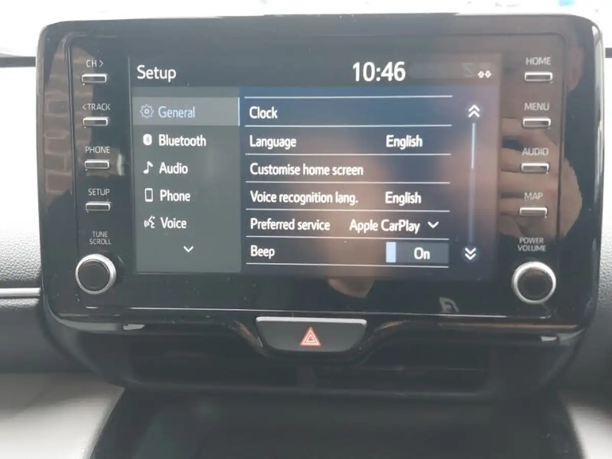 2022-toyota-yaris-cross-15-vvt-i-icon-big-18