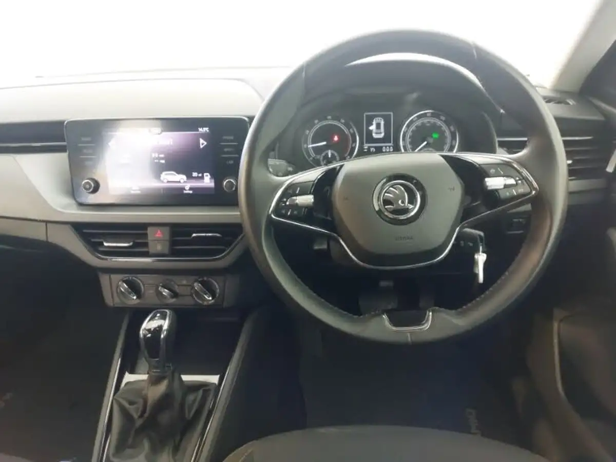 2022-skoda-kamiq-10-tsi-se-109ps-dsg-big-6