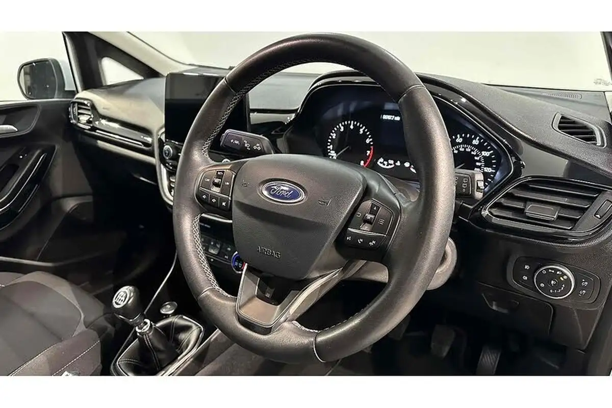 2019-ford-fiesta-10t-zetec-5d-big-21