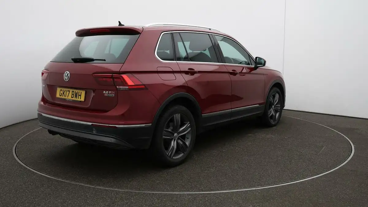 2017-volkswagen-tiguan-20tdi-sel-190ps-4motion-bmt-ss-dsg-big-7