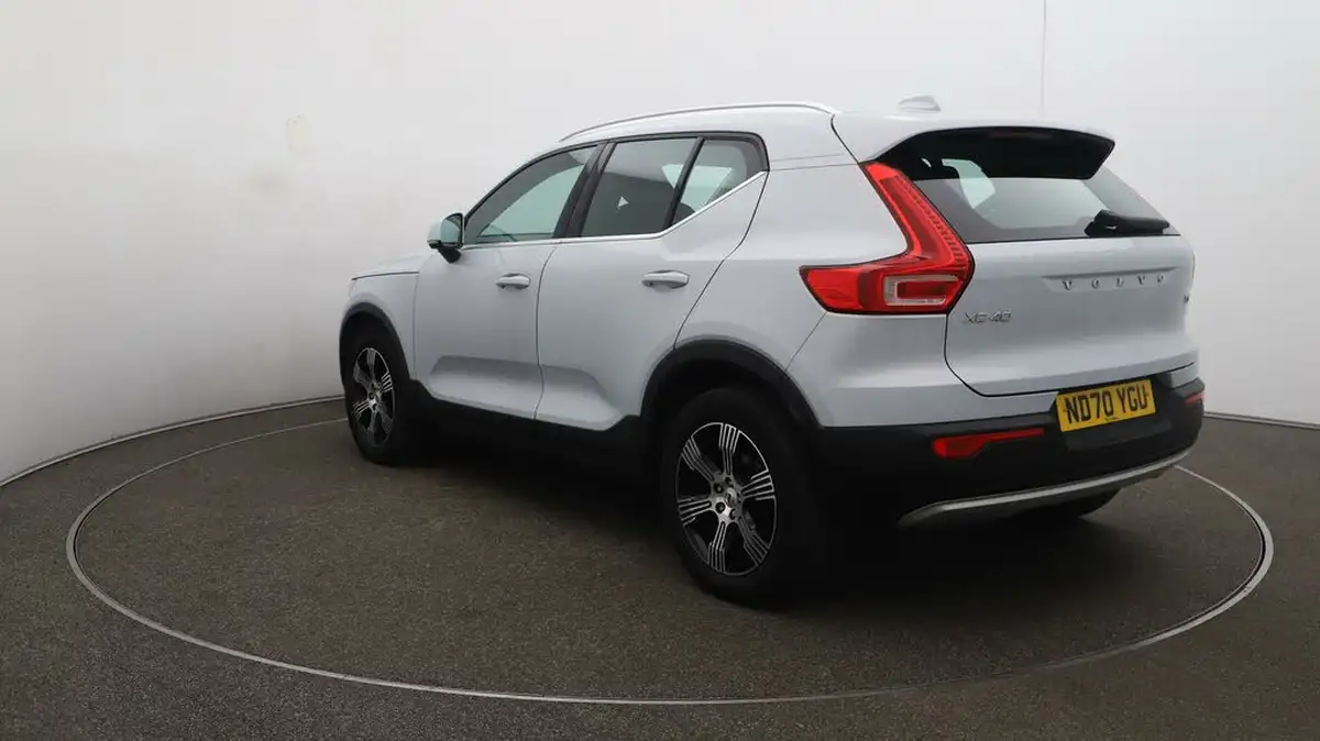 2021-volvo-xc40-15-t3-inscription-163bhp-big-53