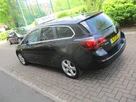 2011-vauxhall-astra-16-sri-vvt-16v-115ps-estate-5d-auto-small-9