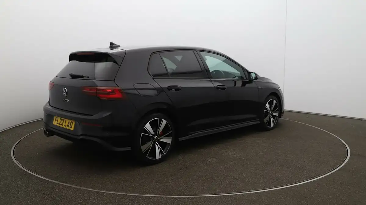 2022-volkswagen-golf-20tdi-gtd-big-44